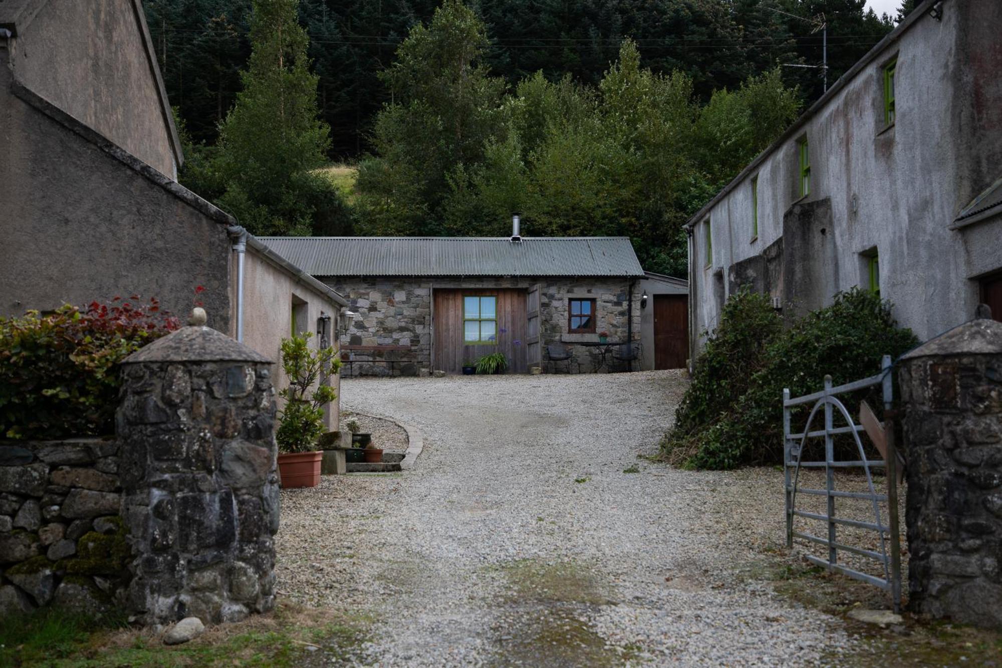 A Cosy Place In The Heart Of The Mournes Kilcoo Exterior photo