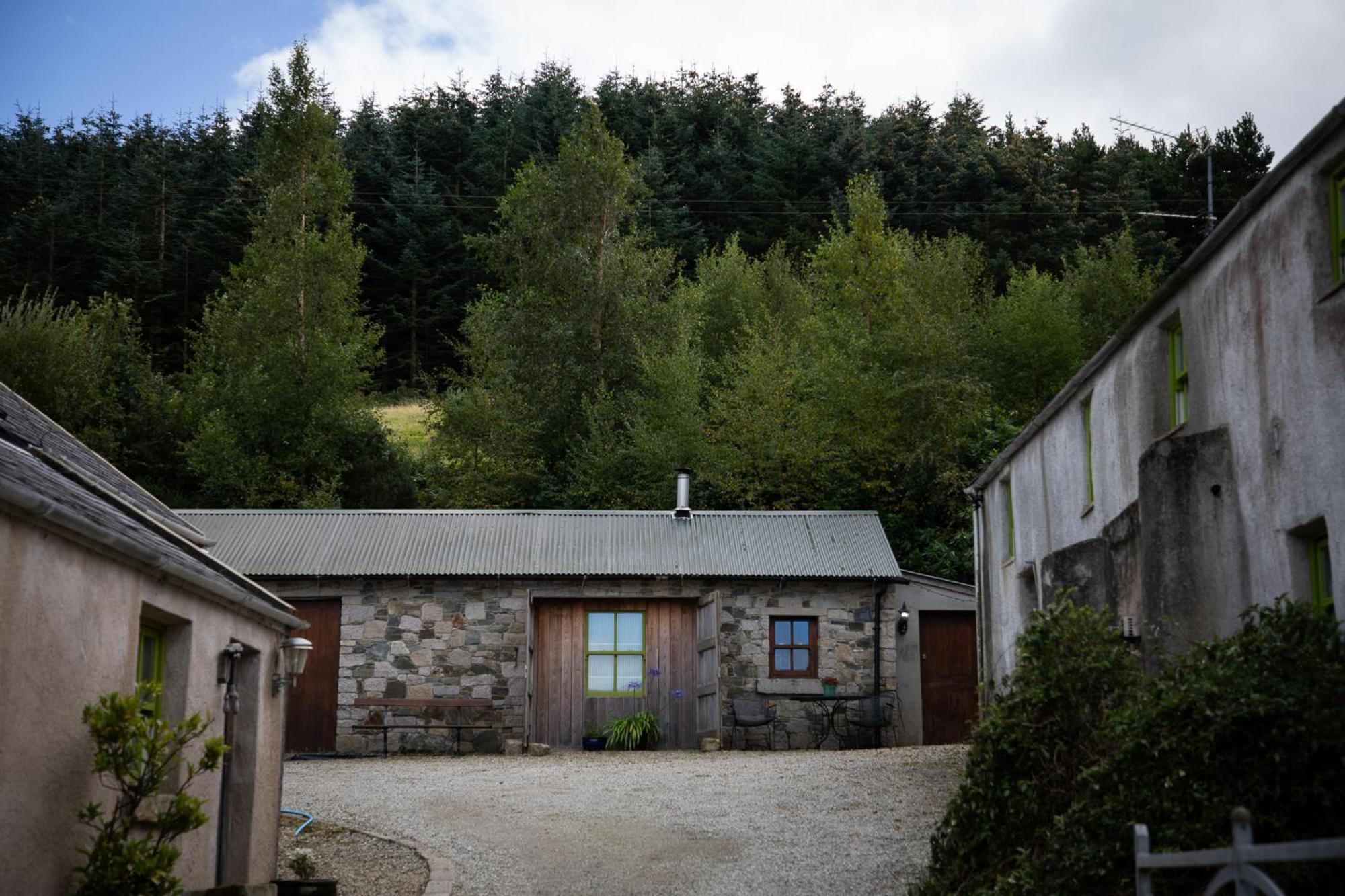 A Cosy Place In The Heart Of The Mournes Kilcoo Exterior photo